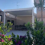 ベッド・アンド・ブレックファスト 200 & Terrace バーリ