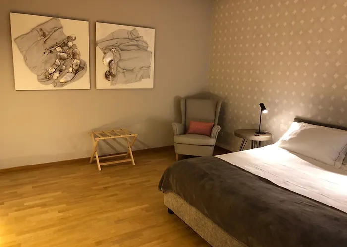 200 & Terrace Bed & Breakfast