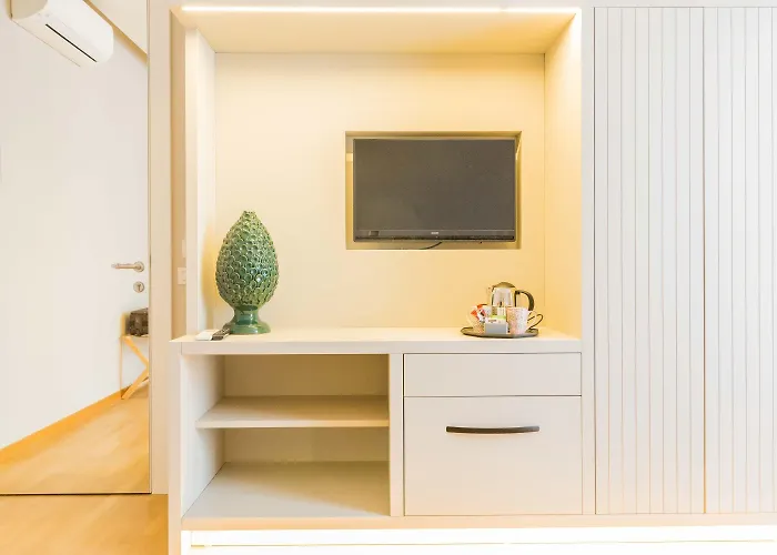 200 & Terrace Frühstückspension 3*