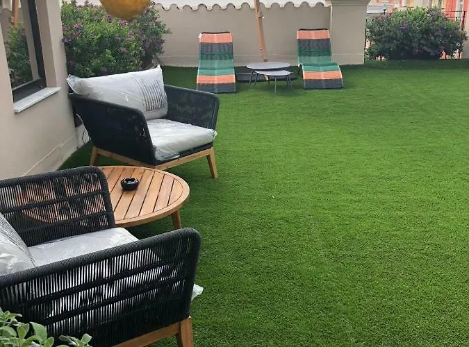 200 & Terrace 4* Bari