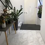 200 & Terrace 3* Bari