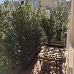 200 & Terrace Bed & Breakfast Bari