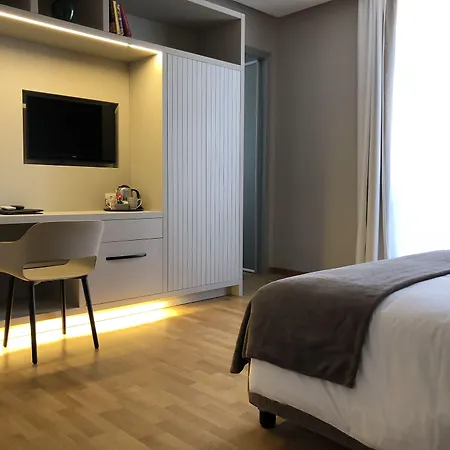 Couette-café 200 & Terrace