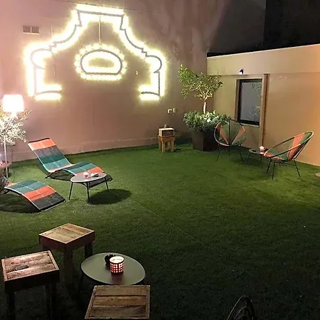 200 & Terrace Bari