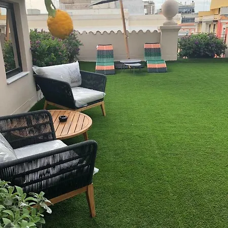 200 & Terrace 3* Bari
