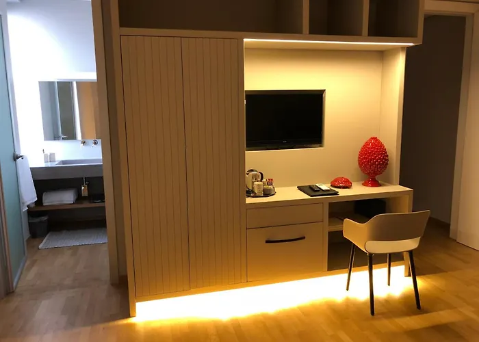 Couette-café 200 & Terrace Bari